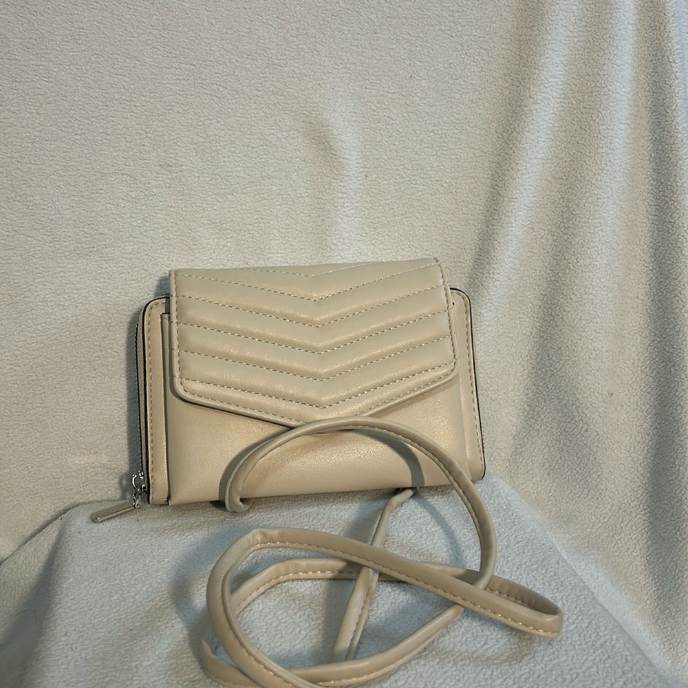 Brand New Bag Cream Crossbody